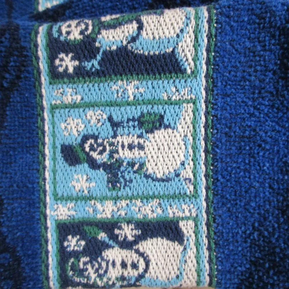 lot of winter theme hand towels